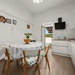 Punta Verudella Apartment Pula